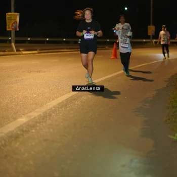 Runner Photo 7700500