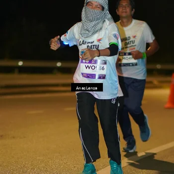 Runner Photo 7700502