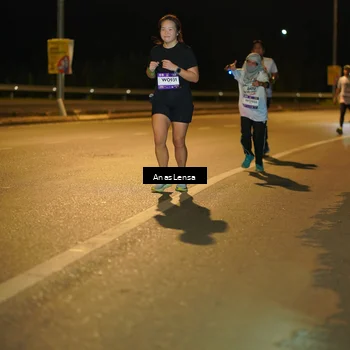 Runner Photo 7700505