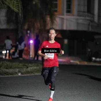 Runner Photo 7700511