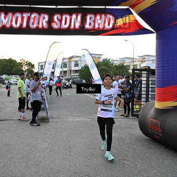 Runner Photo 7700513