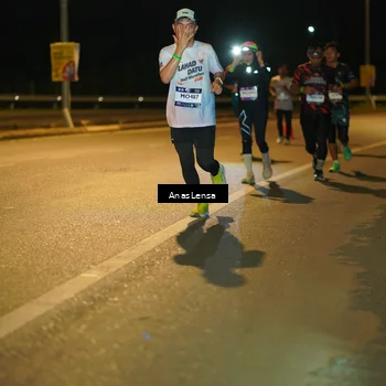Runner Photo 7700566