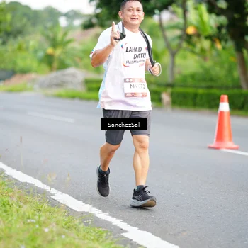 Runner Photo 7700569