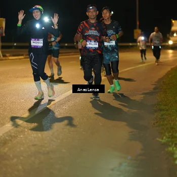 Runner Photo 7700576