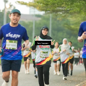 Runner Photo 7700577