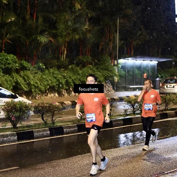 Runner Photo 7700605