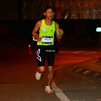 Runner Photo 7700615