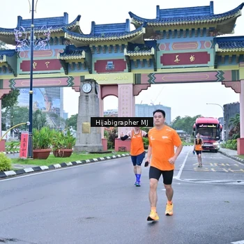 Runner Photo 7700621