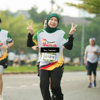 Runner Photo 7700630