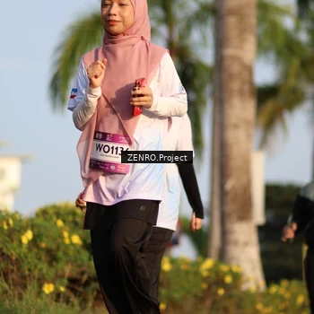Runner Photo 7700634