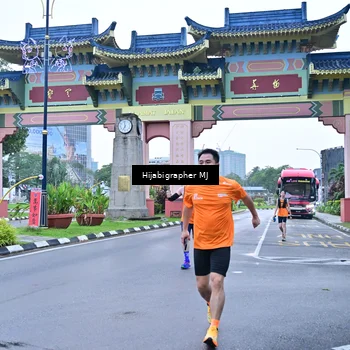 Runner Photo 7700644