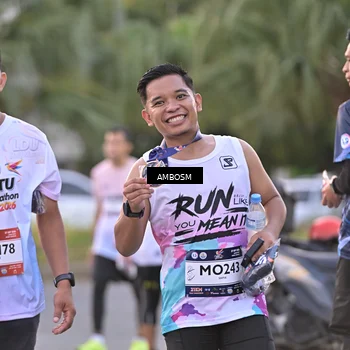 Runner Photo 7700649