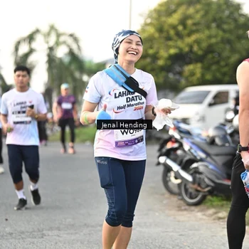 Runner Photo 7700651