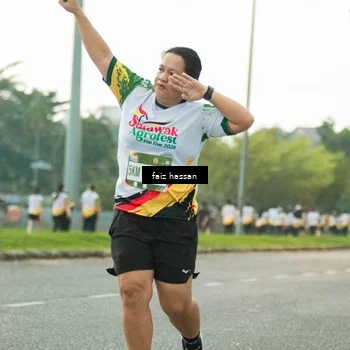 Runner Photo 7700652