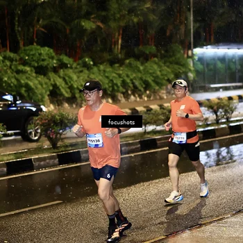 Runner Photo 7700655