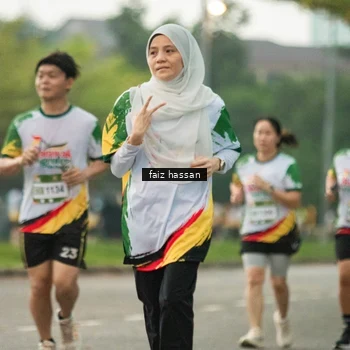 Runner Photo 7700698