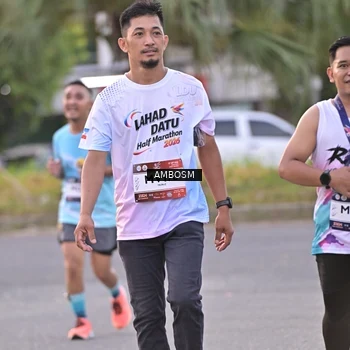 Runner Photo 7700714