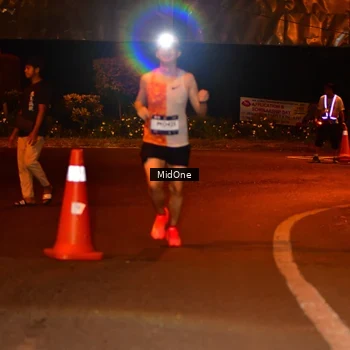 Runner Photo 7700724