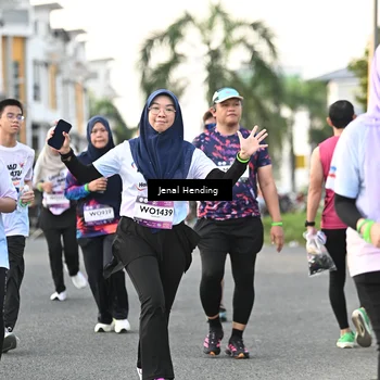 Runner Photo 7700734