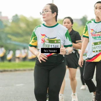 Runner Photo 7700741