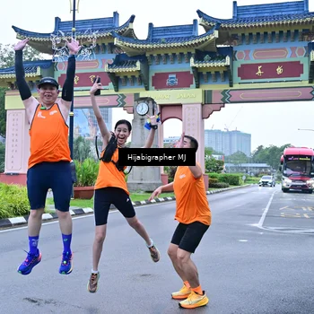 Runner Photo 7700747