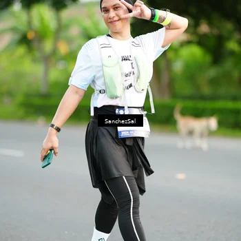 Runner Photo 7700749