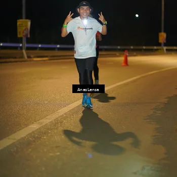 Runner Photo 7700760