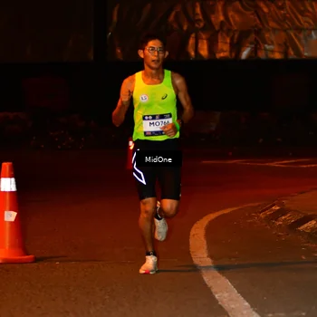 Runner Photo 7700769