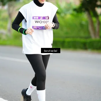Runner Photo 7700770