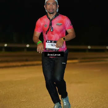 Runner Photo 7700774