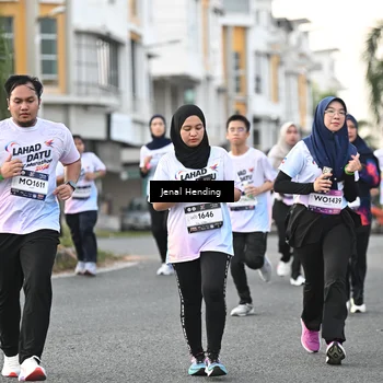 Runner Photo 7700778
