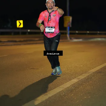 Runner Photo 7700782