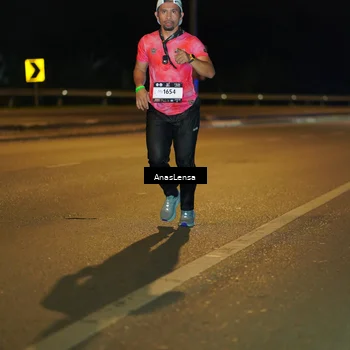 Runner Photo 7700784