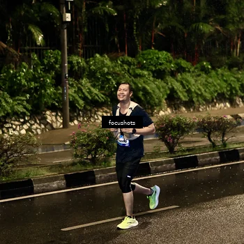 Runner Photo 7700785