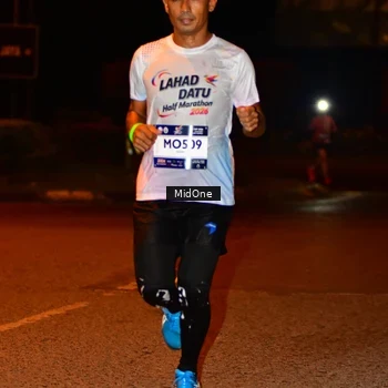 Runner Photo 7700793
