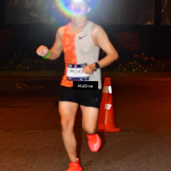 Runner Photo 7700814
