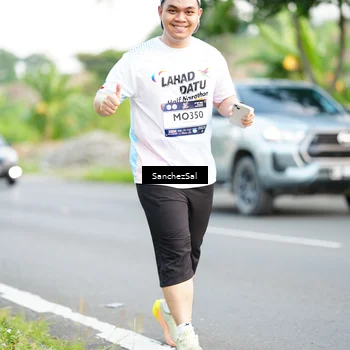 Runner Photo 7700817