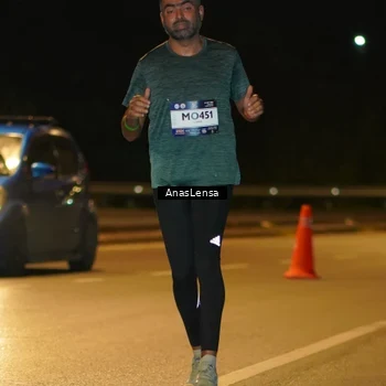 Runner Photo 7700844