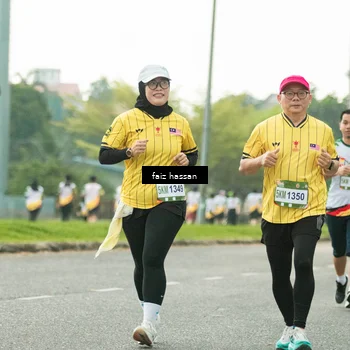 Runner Photo 7700847