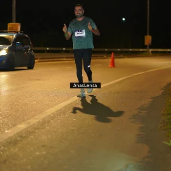 Runner Photo 7700849