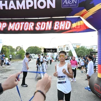 Runner Photo 7700850