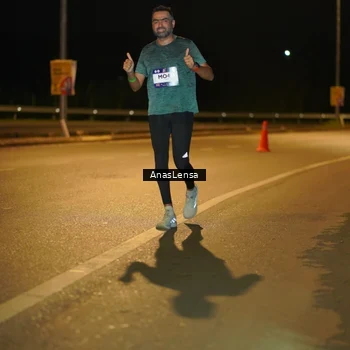 Runner Photo 7700862