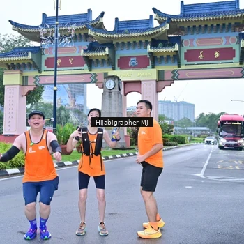 Runner Photo 7700871