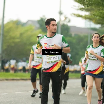 Runner Photo 7700885