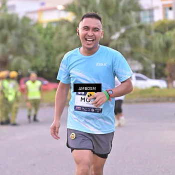 Runner Photo 7700895