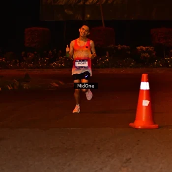 Runner Photo 7700908