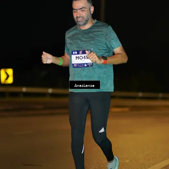 Runner Photo 7700914