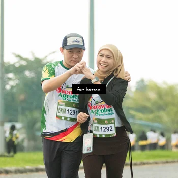 Runner Photo 7700925