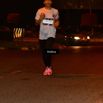 Runner Photo 7700951