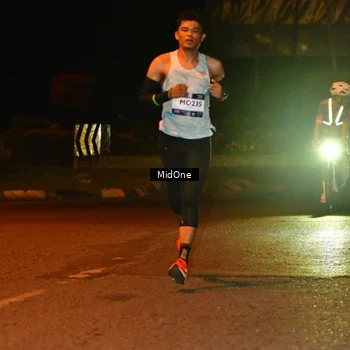 Runner Photo 7700954